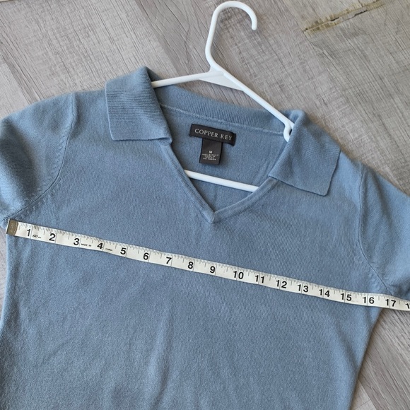 Copper Key Dusty Blue Collared V-Neck Sweater, Size M. - Picture 4 of 6